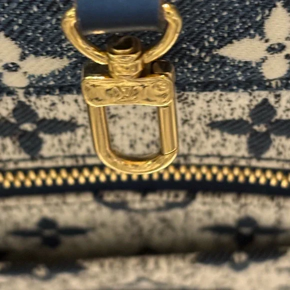 Louis Vuitton Blue Denim On The Go - Picture 4 of 7